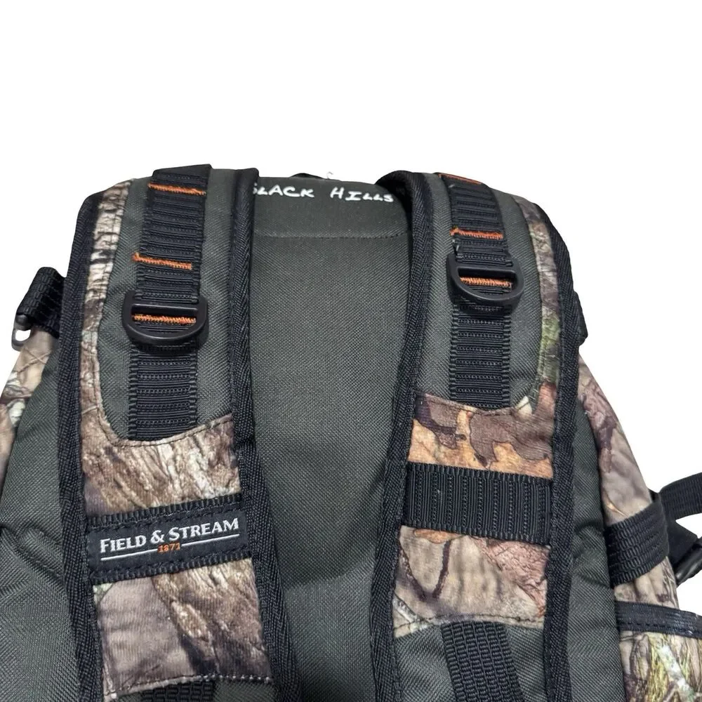Field And Stream Black Hills Realtree Brown Camo‎ Hunting Camping Backpack